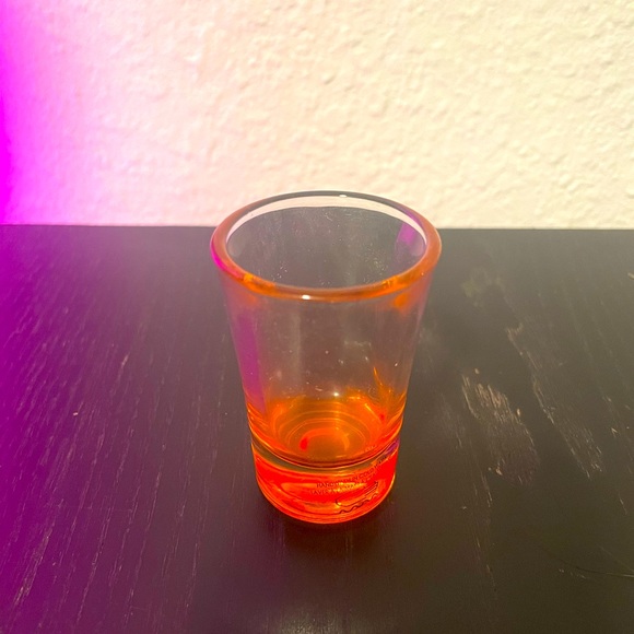 Set of 3 Glass Shot Glasses - Picture 4 of 4